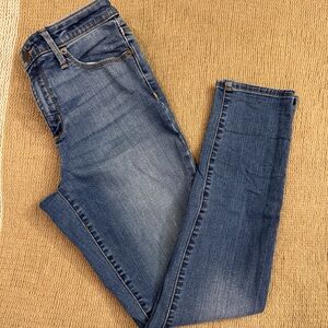 Universal thread denim jegging 4R